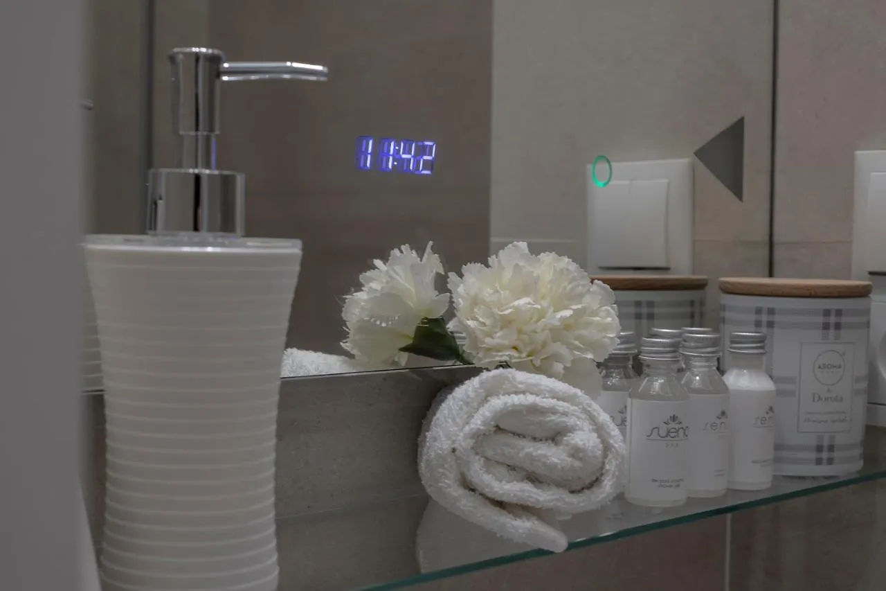 Wlr Apartments - Hoza III 바르샤바